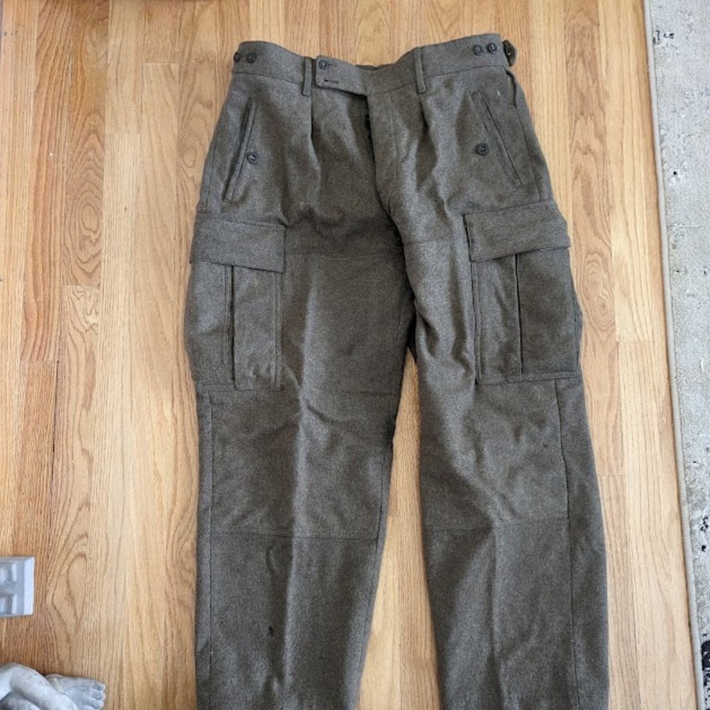 VTG SCHILLING OHG REICHARTSHAUSEN GERMAN MILITARY HEAVY WOOL CARGO PANTS